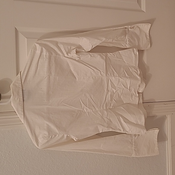 2 for 1 White Dress Shirts - Picture 7 of 9